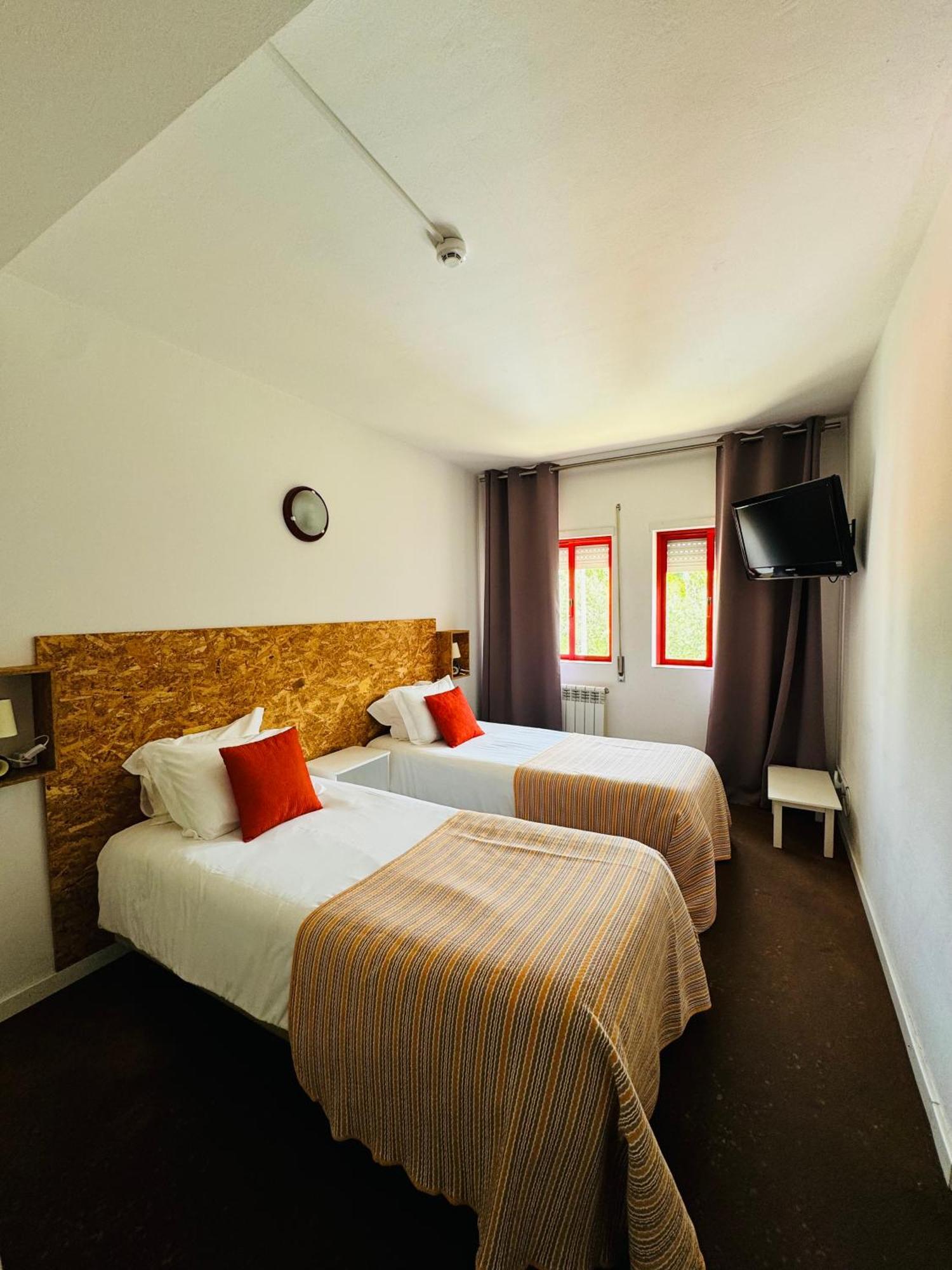 Nature & Beach Guest Rooms, Aldeamento Turistico Do Camarido Cristelo  Zimmer foto